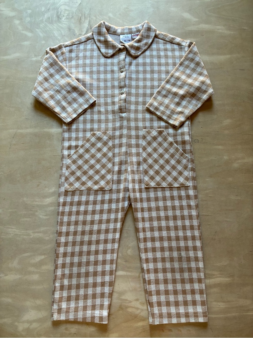 Zara Checkered Jumpsuit in Beige and White - 3-4 years